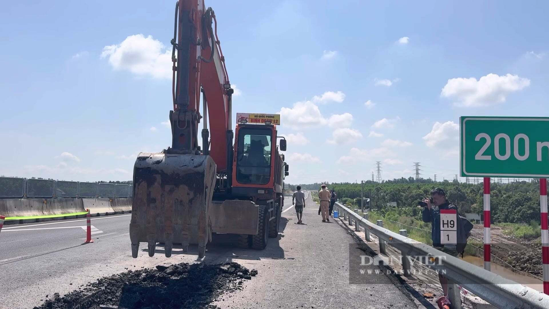 Dự án thành phần 6.000 tỷ thuộc cao tốc Biên Hòa - Vũng Tàu xuất hiện vết nứt, 8 nhà thầu từng tham gia