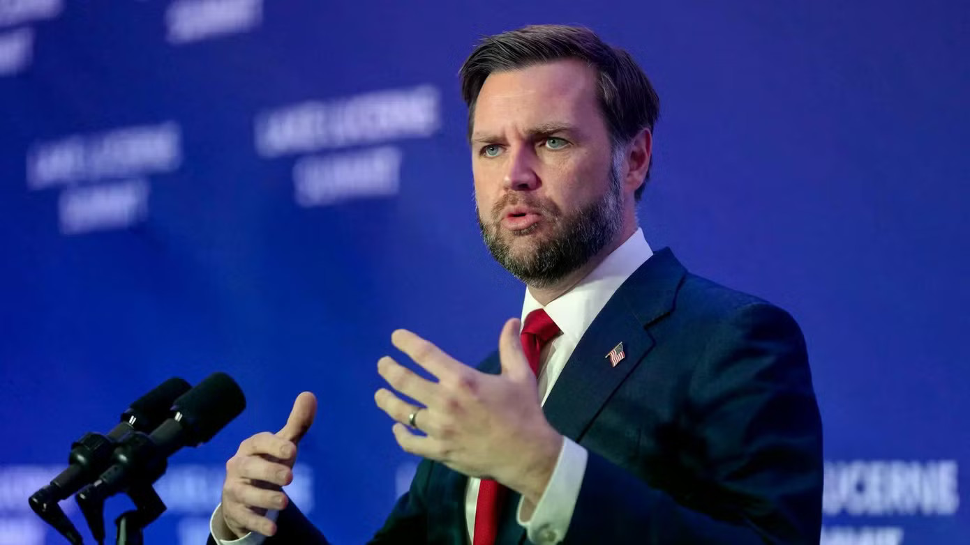 Rộ tin các cố vấn cấp cao của Tổng thống Trump họp kín về Iran và Yemen - Ảnh 1.