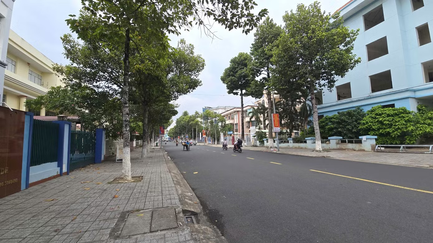 Chuyển Bộ Công an vụ khai thác 2,3 triệu m³ đất - Ảnh 1.