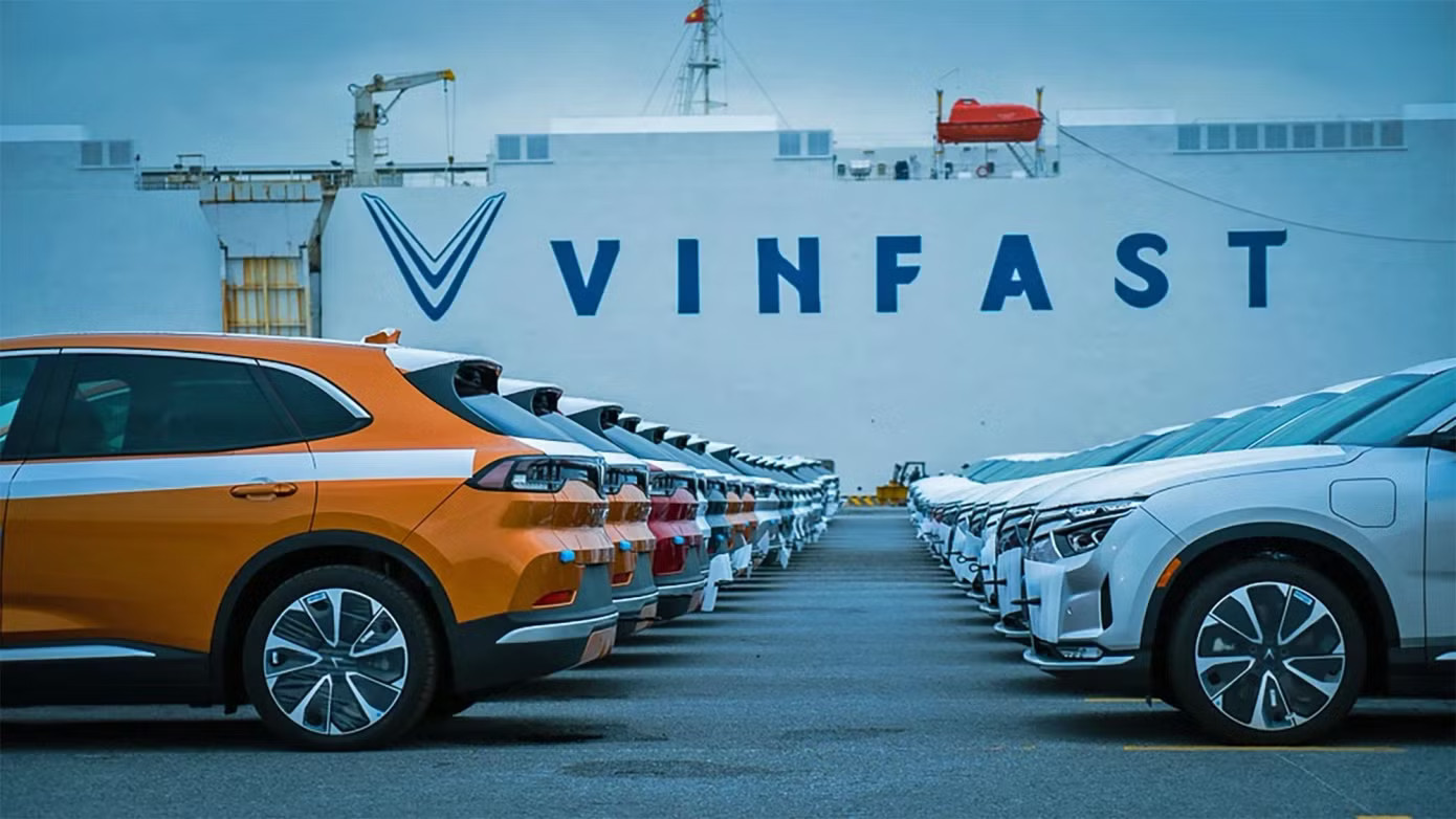 Việt Nam đang bước vào một giai đoạn phát triển với yêu cầu thay đổi các động lực tăng trưởng. Lý do các đơn vị đồng loạt nâng dự báo tăng trưởng GDP Việt Nam - Ảnh 3.