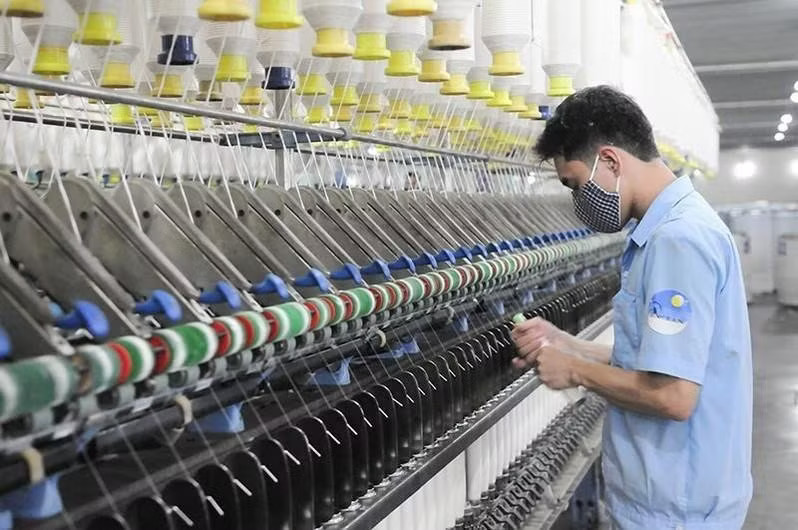 UOB dự báo GDP Việt Nam có thể tăng khoảng 8,5% trong năm nay. Ảnh: L.N. Lý do các đơn vị đồng loạt nâng dự báo tăng trưởng GDP Việt Nam - Ảnh 2.