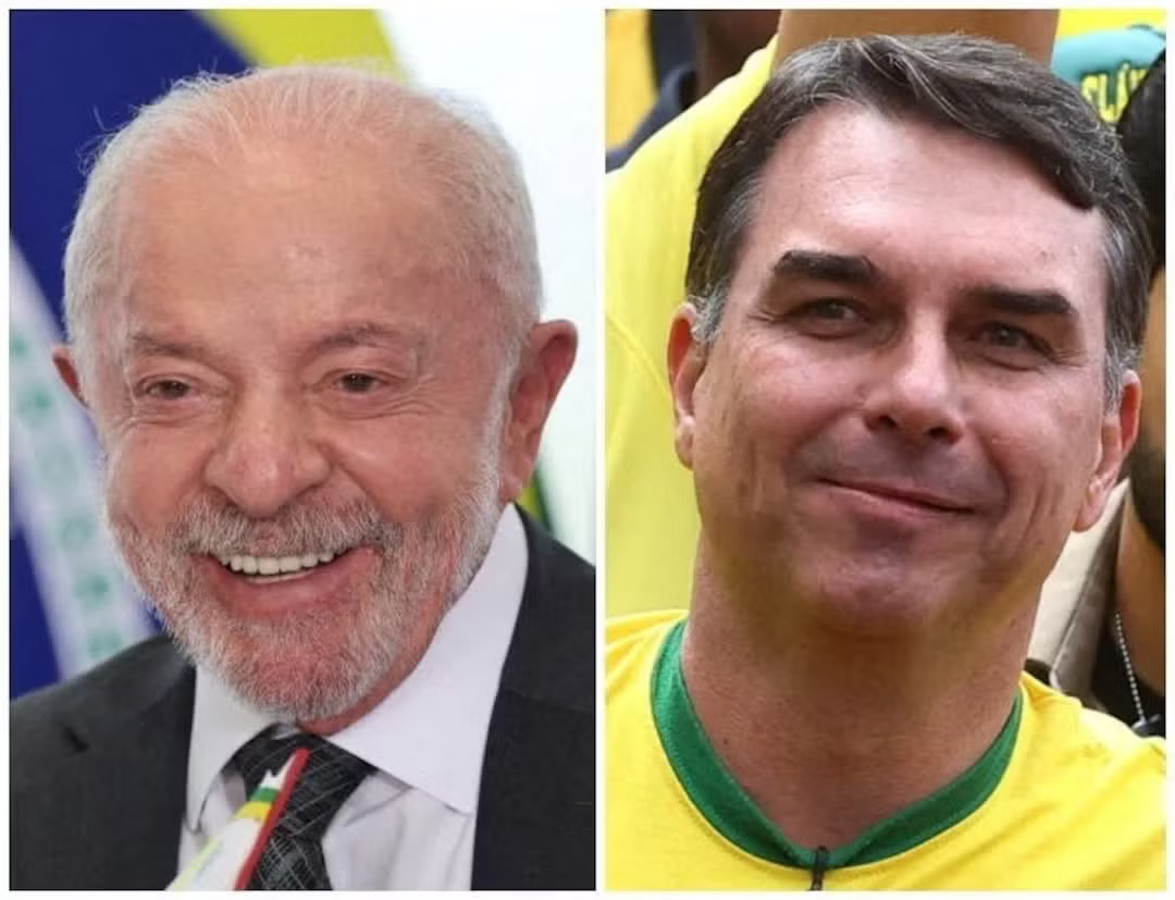 Tổng thống Brazil Luiz Inacio Lula da Silva (trái) và Thượng nghị sĩ Flavio Bolsonaro (phải). (Ảnh: Reuters) Kịch tính bầu cử Tổng thống Brazil, hai ứng viên bám đuổi sát nút - Ảnh 1.