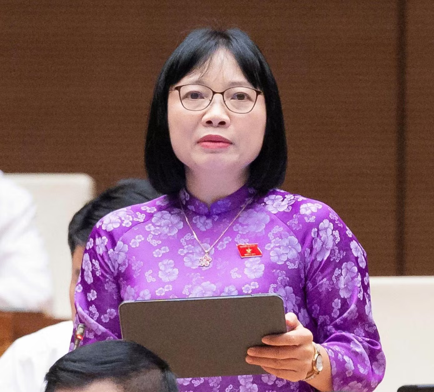 Đại biểu Quốc hội Nguyễn Thị Việt Nga. (Ảnh: QH) “Bật đèn vàng” với địa phương: Ba góc nhìn để đánh giá cán bộ - Ảnh 2.