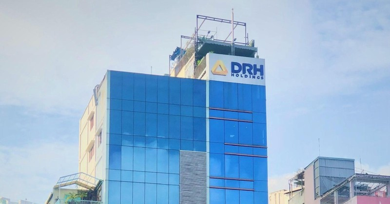 Án huỷ niêm yết cận kề, nhà đầu tư đồng loạt tháo chạy khỏi một doanh nghiệp bất động sản trên sàn