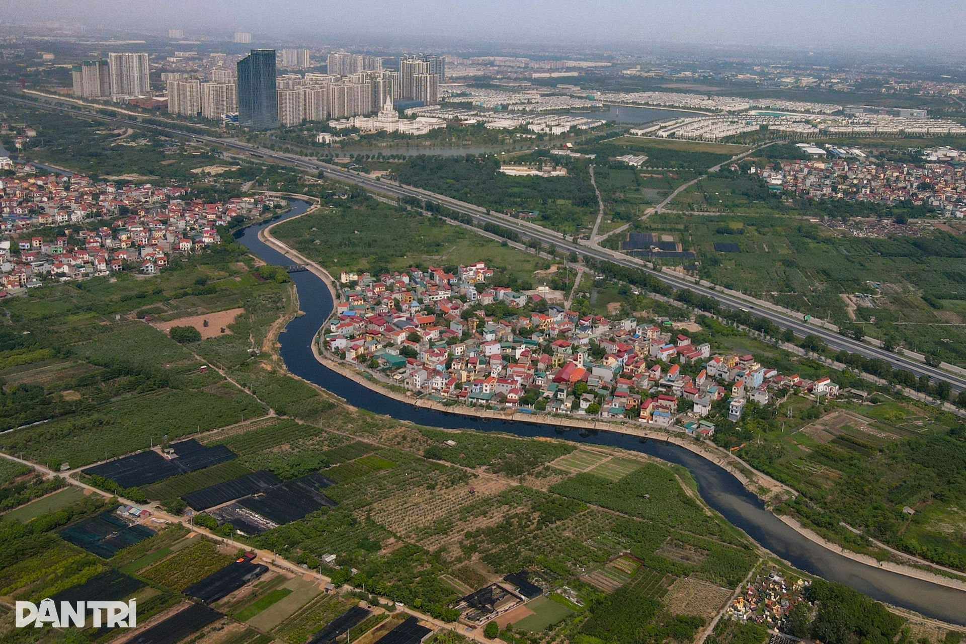 song-cau-bay.jpg