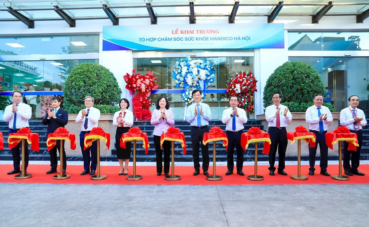 Hà Nội Từ mùa Thu giải phóng đến tầm nhìn trăm năm- Ảnh 2.