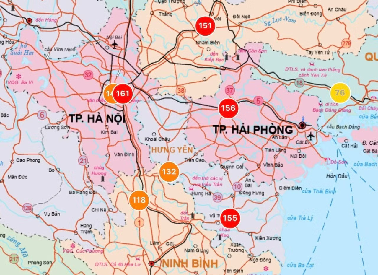 Thời tiết bất lợi kéo dài ở miền Bắc - Ảnh 2.