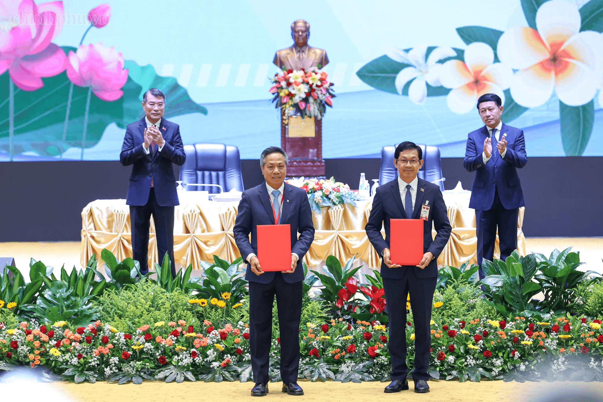 Chuyến thăm song phương chính thức đầu tiên của Thủ tướng: Thông điệp về những trọng tâm, ưu tiên đối ngoại- Ảnh 4.