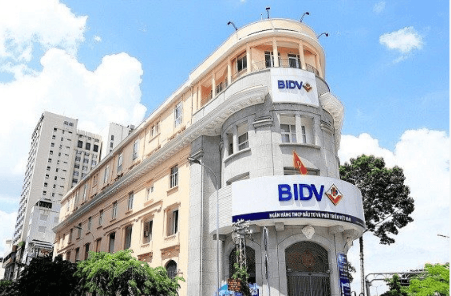 BIDV đấu giá 4,8ha đất khu công nghiệp của Hoàng Quân Mê Kông, hé lộ nghĩa vụ tín dụng của 11 doanh nghiệp liên quan