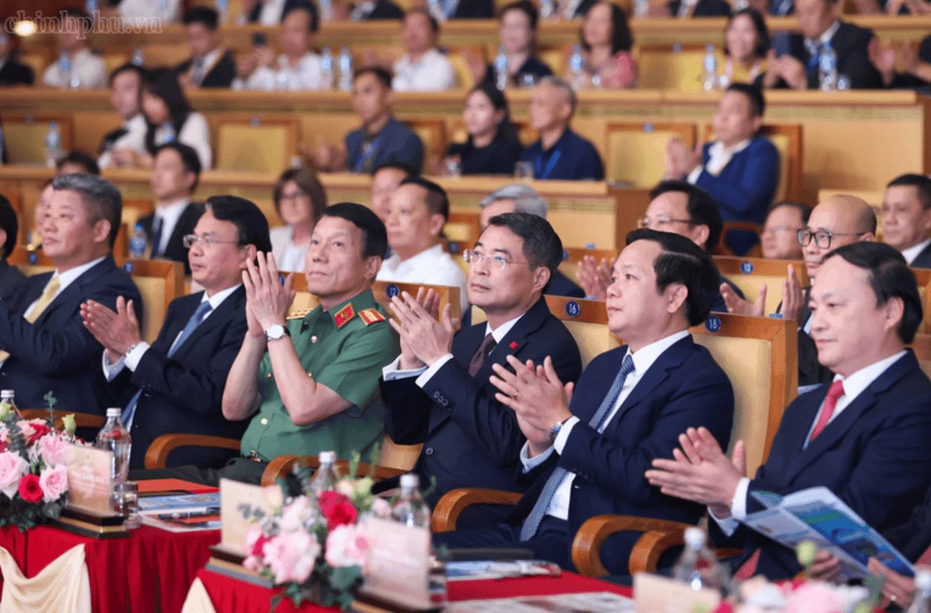 Ảnh màn hình 2026-10-12 lúc 19.45.26