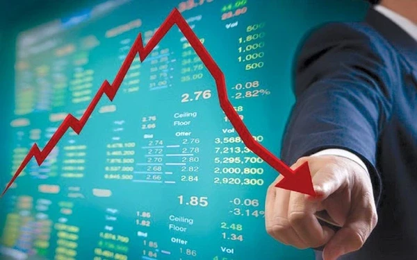 Nhận định thị trường 13/10: Đà điều chỉnh chưa có dấu hiệu dừng lại, VN-Index có nguy cơ lùi về vùng 1.670 điểm