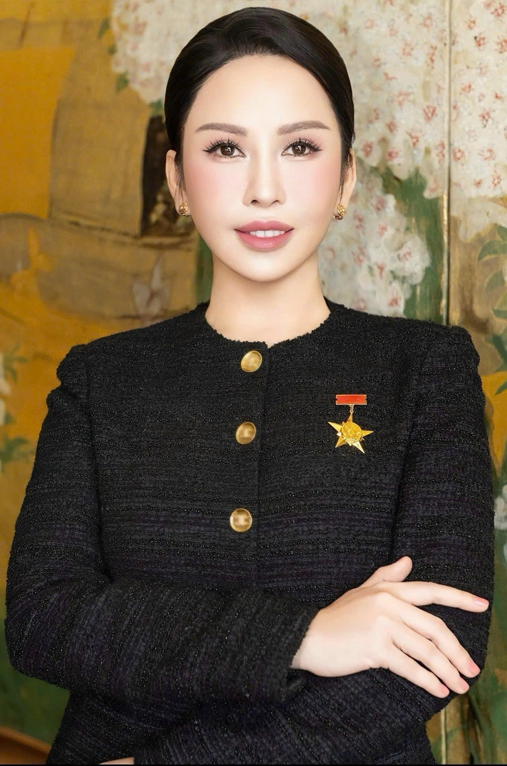 anhhunglaodong2_1791947115.jpg