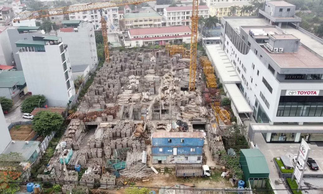 Dự án khu nhà ở 'đắp chiếu' do dính nhiều sai phạm - Ảnh 1.