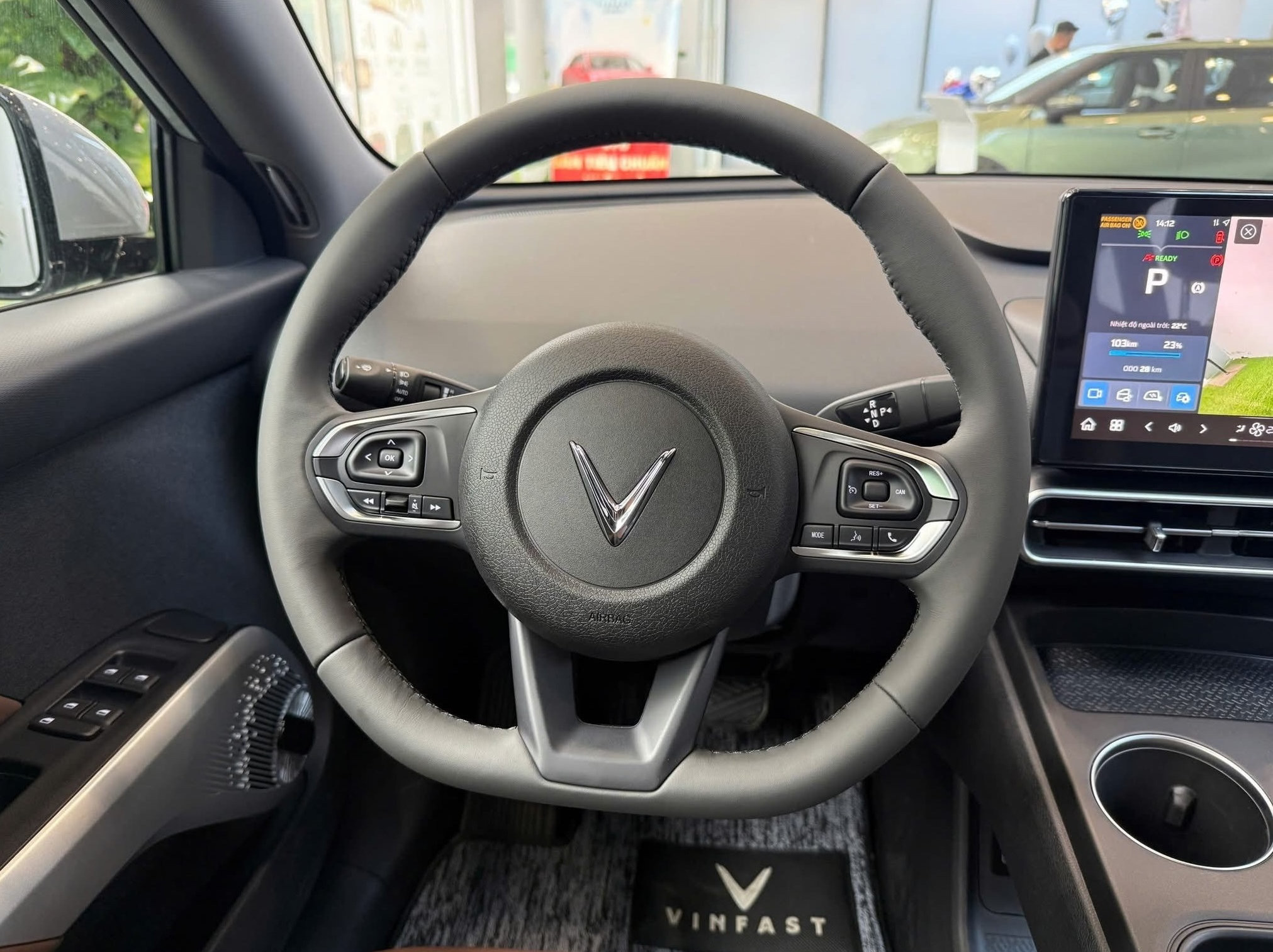 vf-mpv-7-1.jpg