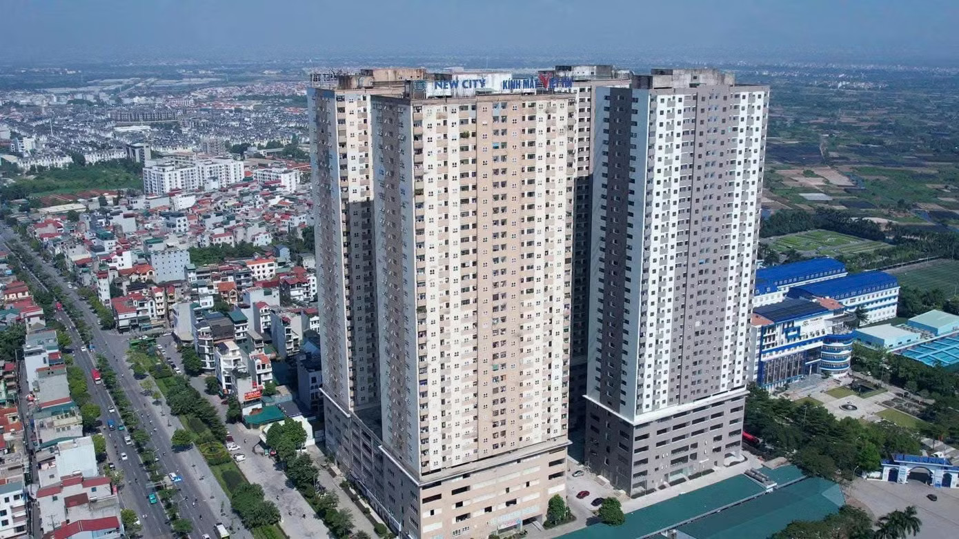 Đủ 'chiêu trò' trục lợi nhà ở xã hội: Từ thu tiền chênh đến lừa bán 'suất ngoại giao' - Ảnh 1.