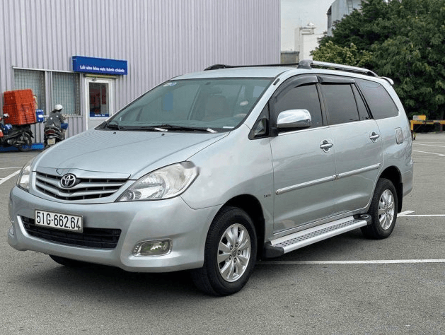 toyota-innova-10_1792308390.png