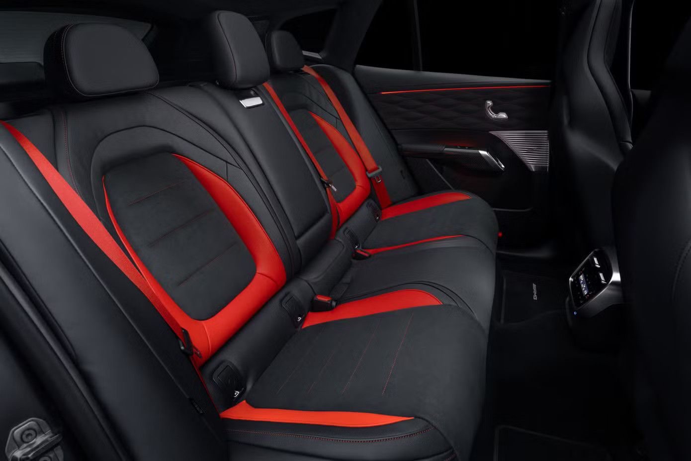 Mercedes tung SUV mạnh nhất, cạnh tranh Porsche Cayenne Electric - Ảnh 16.