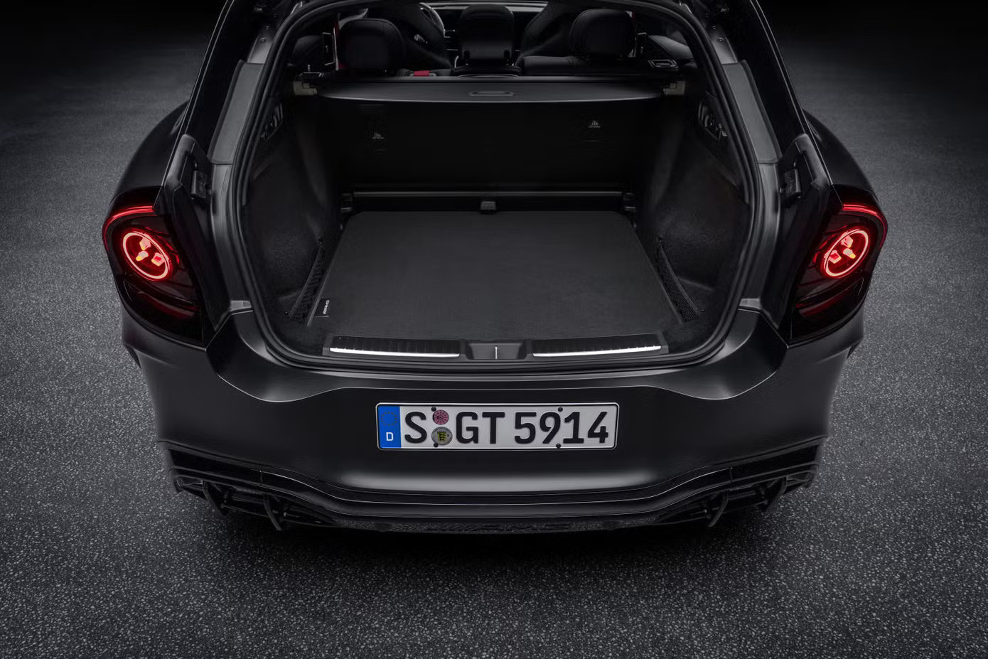 Mercedes tung SUV mạnh nhất, cạnh tranh Porsche Cayenne Electric - Ảnh 18.