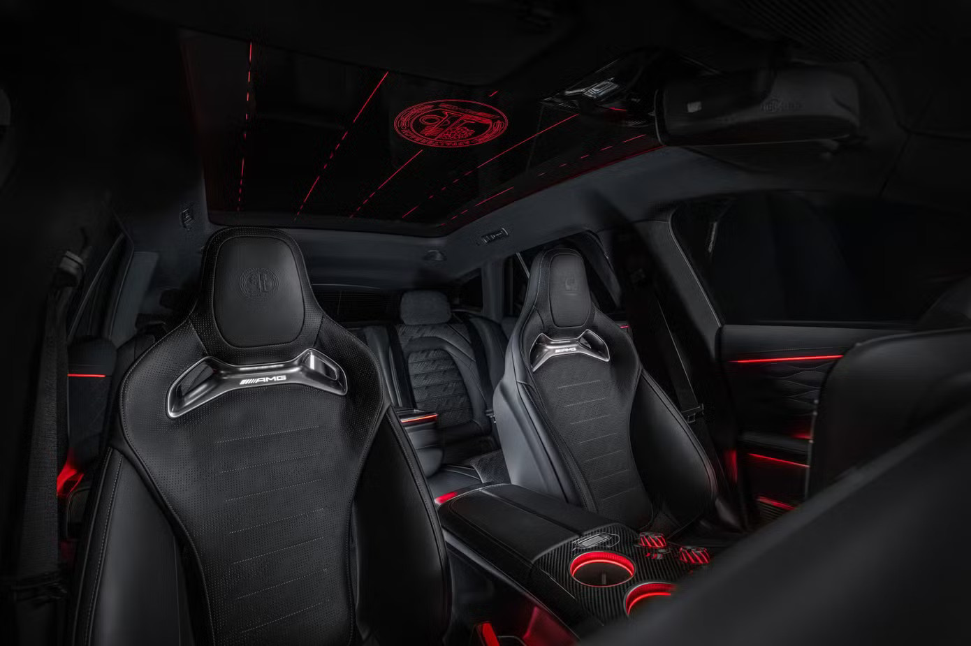 Mercedes tung SUV mạnh nhất, cạnh tranh Porsche Cayenne Electric - Ảnh 15.