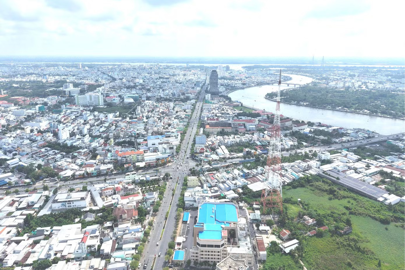 Nhiều doanh nghiệp không dám đầu tư, mở rộng sản xuất - Ảnh 2.