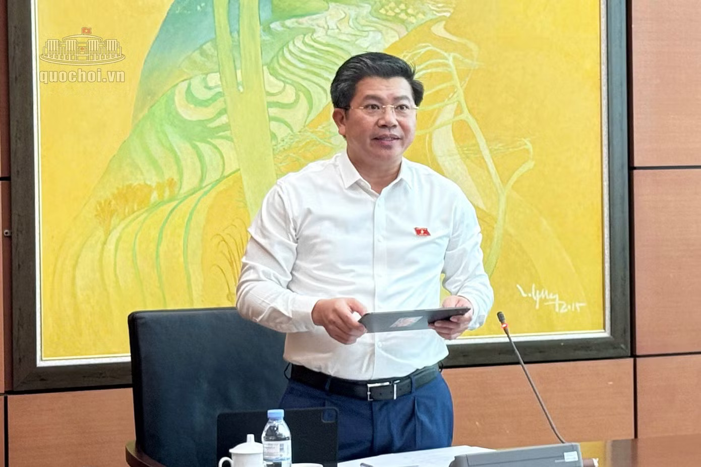 Cơ cấu biểu giá điện theo giờ nên có thí điểm, đánh giá tác động kỹ lưỡng - Ảnh 2.