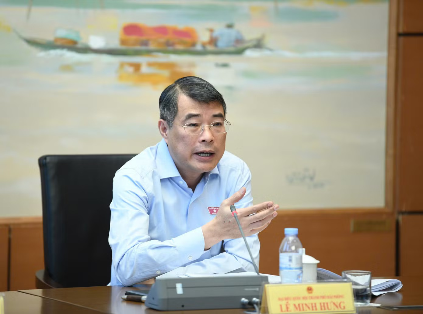 Thủ tướng Lê Minh Hưng phát biểu. Ảnh: Như Ý Thủ tướng: Giá thuốc, thiết bị y tế bị đẩy lên mức phi lý - Ảnh 1.