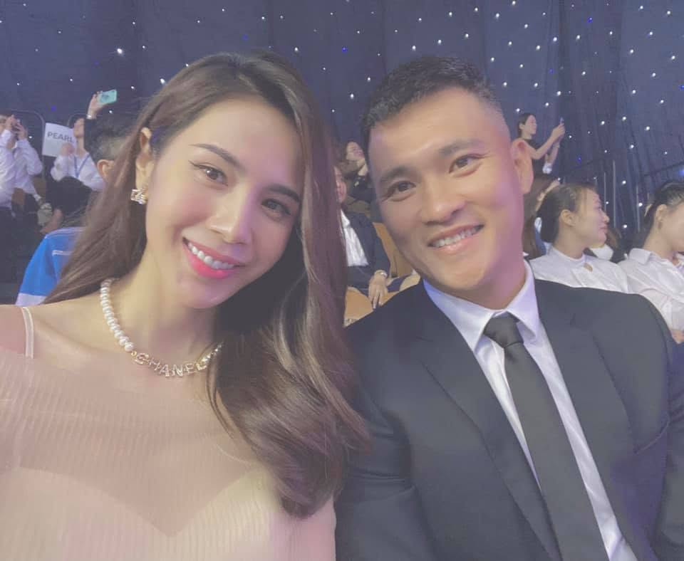 thuy-tin-cong-vinh 1