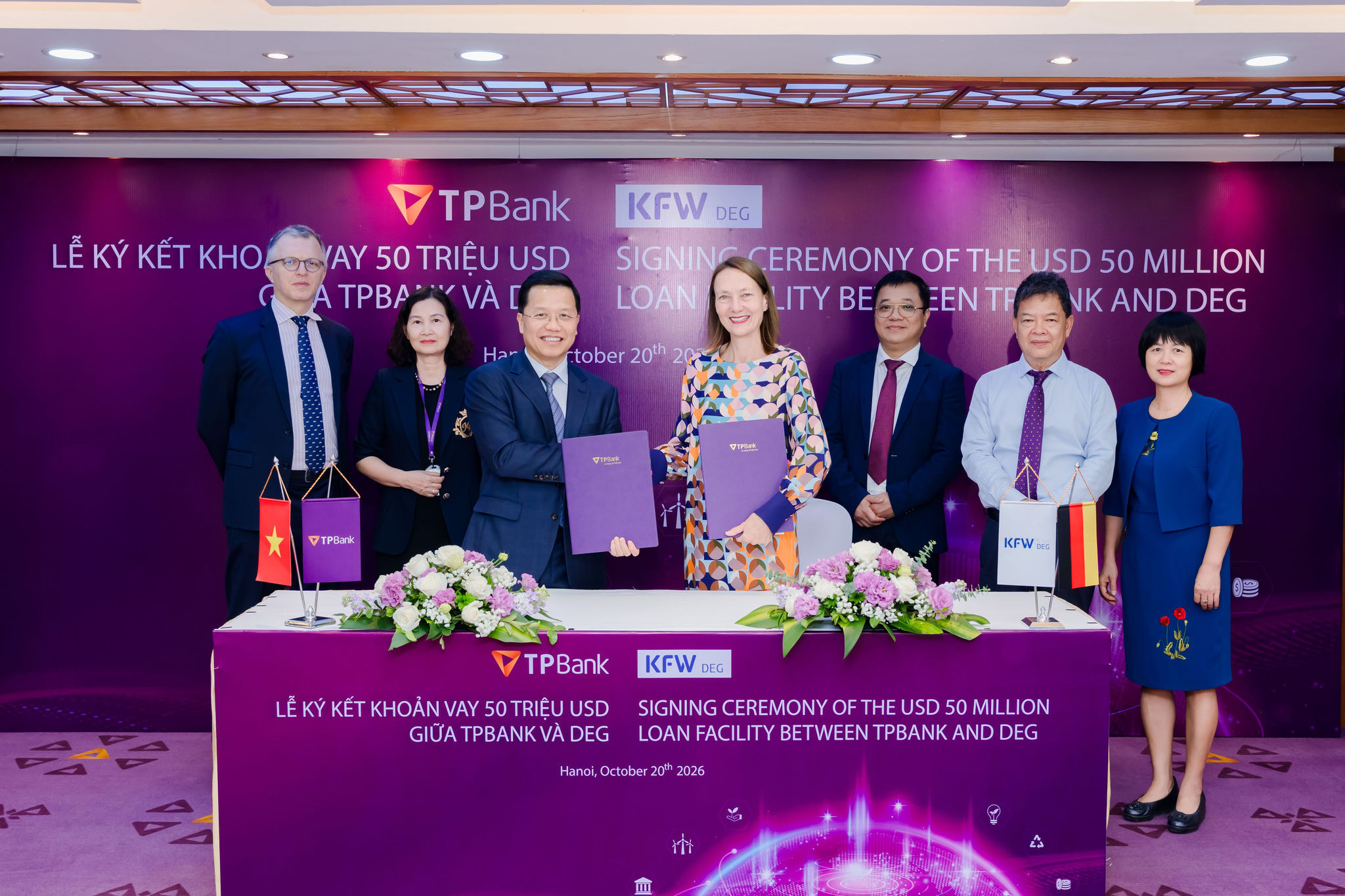 tpbank-deg.jpg