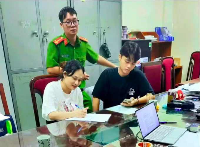 Siêu lừa Mr Pips, Mr Hunter kéo cha mẹ và vợ vào vòng lao lý như thế nào? - Ảnh 2.