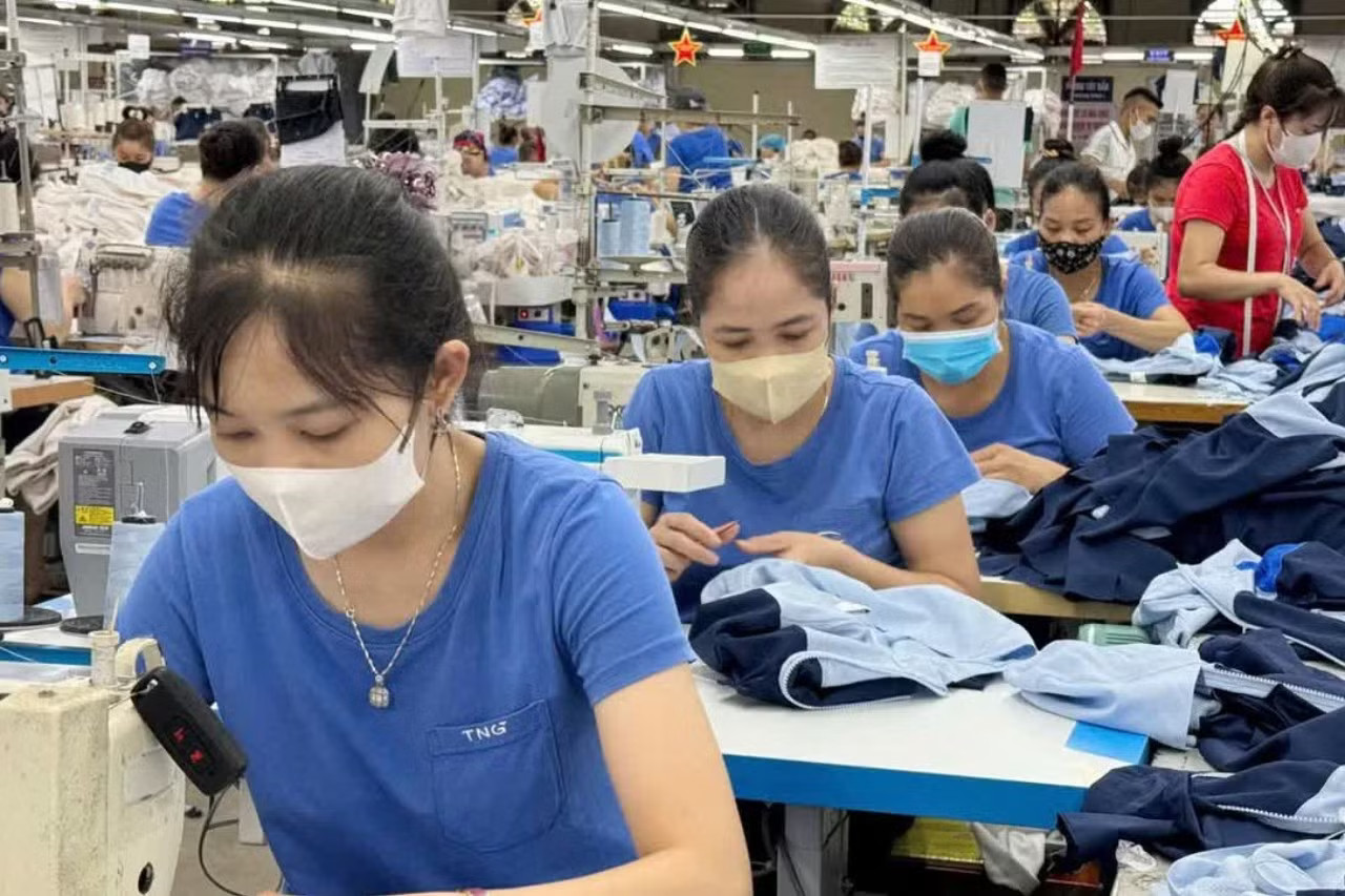 Gần 2.000 doanh nghiệp rút khỏi Thái Nguyên - Ảnh 1.