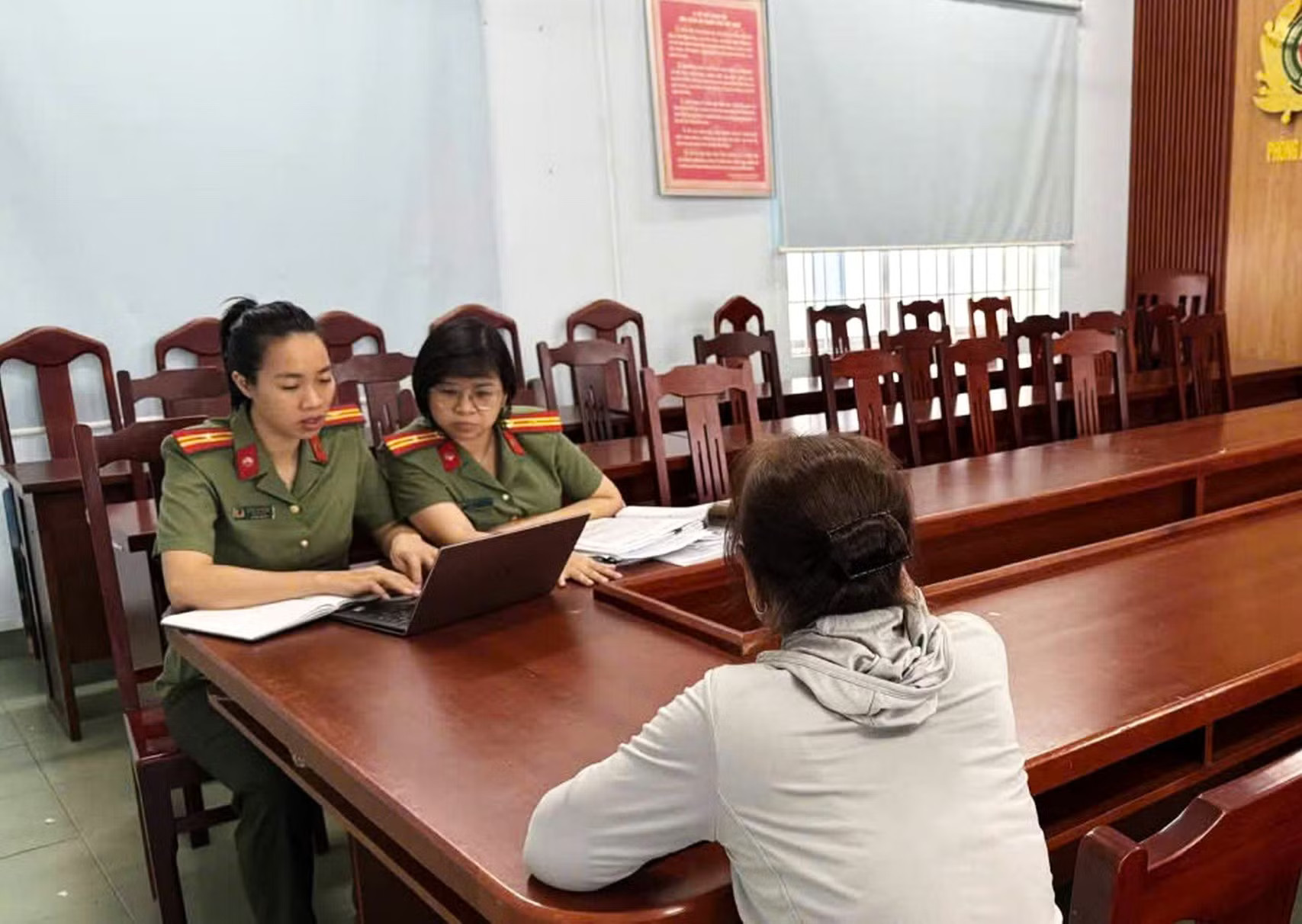 cdn.cand.vn-images-ceklgizxmxhgbv15v11fokmmf7prcq8bqlbgay58doe6kavgmhl-ckmjhaybvepf-_tientetaikhoan.jpg.avif