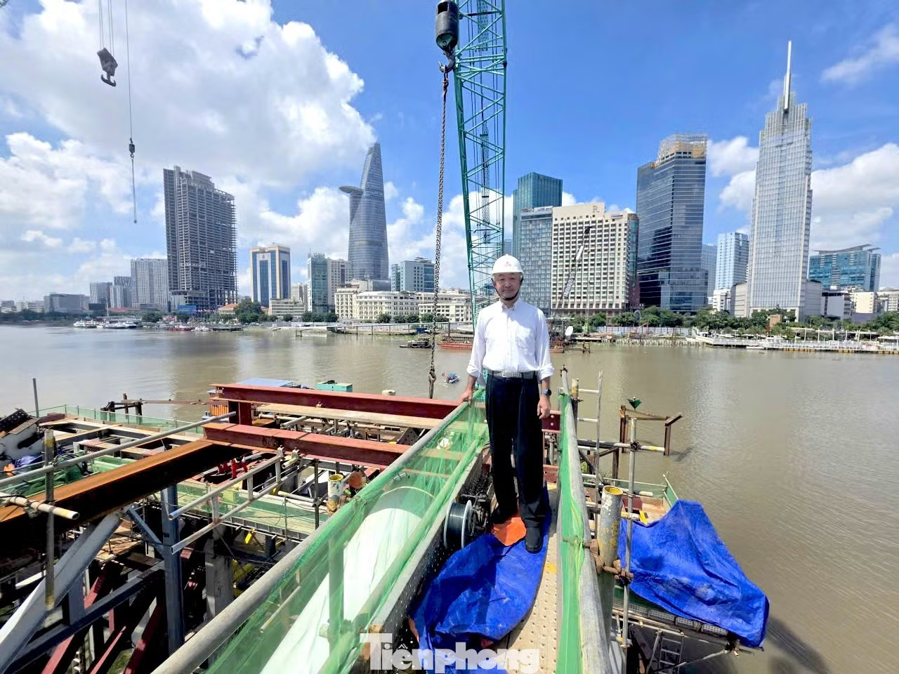 Chuyên gia Nhật Bản tiết lộ thách thức khi thiết kế cầu đi bộ qua sông Sài Gòn - Ảnh 2.