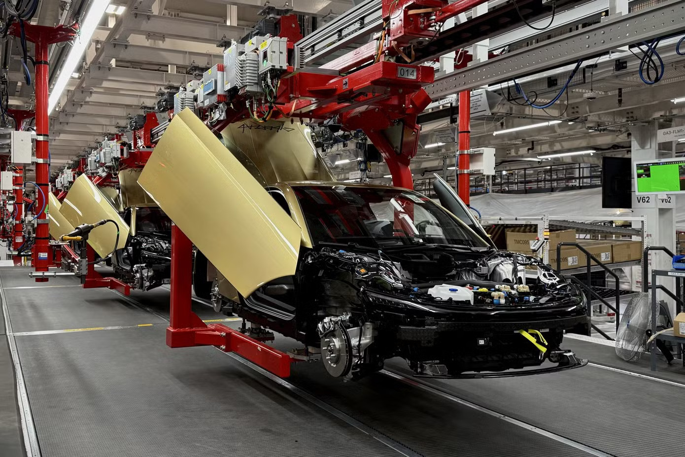 Tại sao động cơ Tesla Cybercab không cần đất hiếm? - Ảnh 1.
