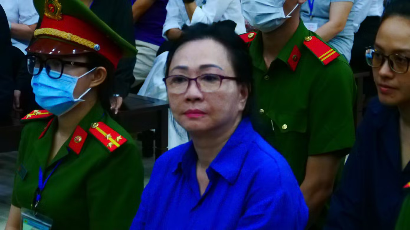 Du thuyền của bà Trương Mỹ Lan giảm giá hơn 23 tỷ đồng - Ảnh 2.