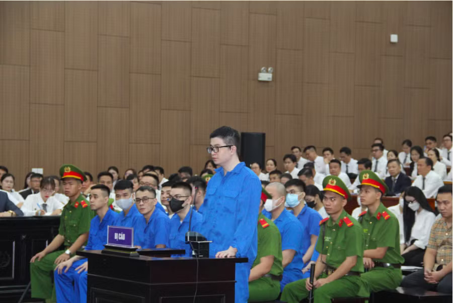 Bị cáo Phó Đức Nam. Luật sư đề nghị đưa Mr Pips đi giám định tâm thần - Ảnh 1.