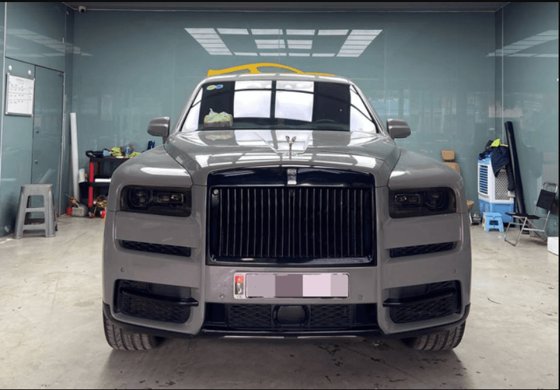 rolls-royce-1.png