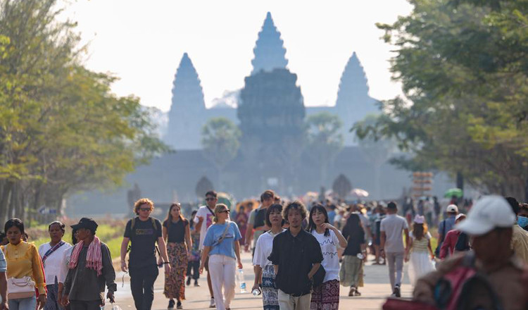 www.khmertimeskh.com-wp-content-uploads-2024-12-_angkor-tour-2.jpg