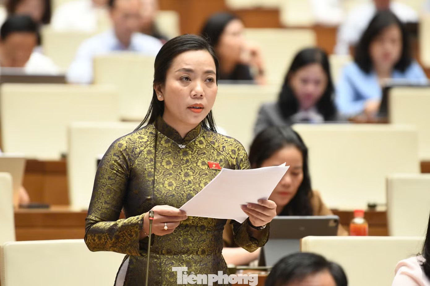 Đại biểu Triệu Thị Ngọc Diễm. (Ảnh: Như Ý) Đại biểu nêu nguyên nhân có thể khiến người dân có chỗ ở mới nhưng mất nguồn sống - Ảnh 1.
