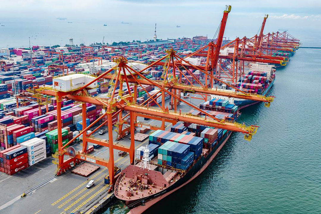 port-ship-container-1.jpg