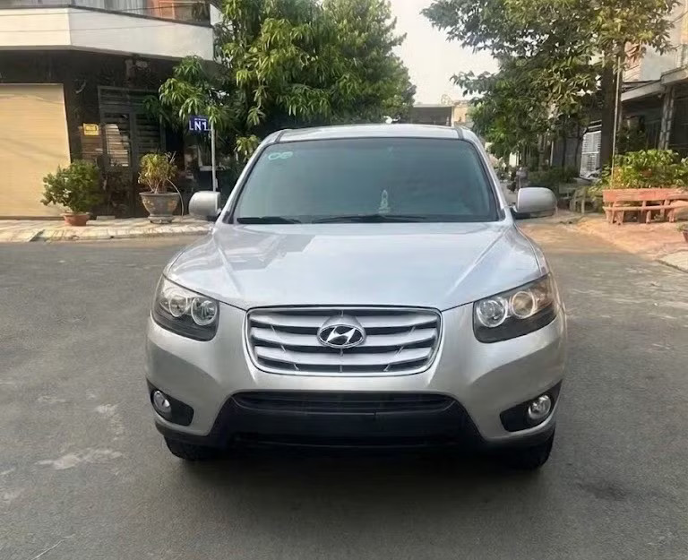 Ngân hàng thanh lý loạt Hyundai Santa Fe chở tiền giá chỉ từ 94 triệu - Ảnh 2.