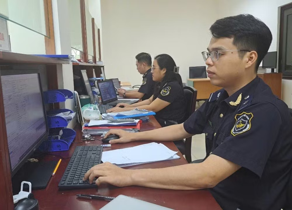 Xuất nhập khẩu Ninh Bình, Hưng Yên sắp cán mốc 100 tỷ USD - Ảnh 1.