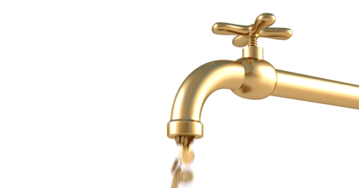 Nước sạch tăng giá từ tháng 7, một công ty cấp nước lãi chạm đỉnh