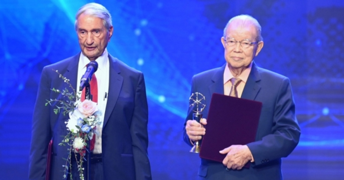 Giáo sư người Việt đầu tiên giành giải thưởng VinFuture Nửa thế kỷ tìm