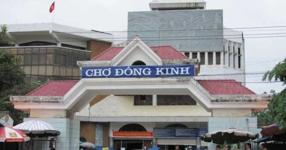 Công ty quản lý 3 khu chợ sầm uất bậc nhất Lạng Sơn 'chơi lớn', chia cổ tức gần bằng thị giá