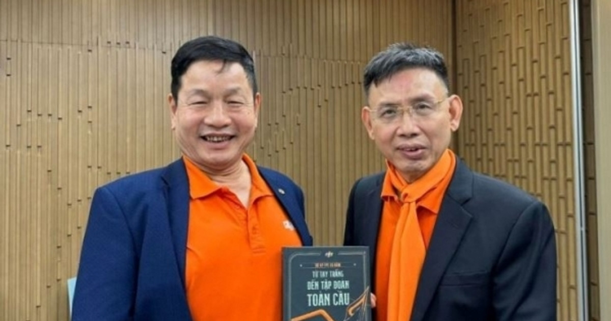 Ông Đỗ Cao Bảo: FPT đã tập hợp được 50 tiến sĩ về AI từ khắp nơi trên thế giới Ông Đỗ Cao Bảo: FPT đã tập hợp được 50 tiến sĩ về AI từ khắp nơi trên thế giới