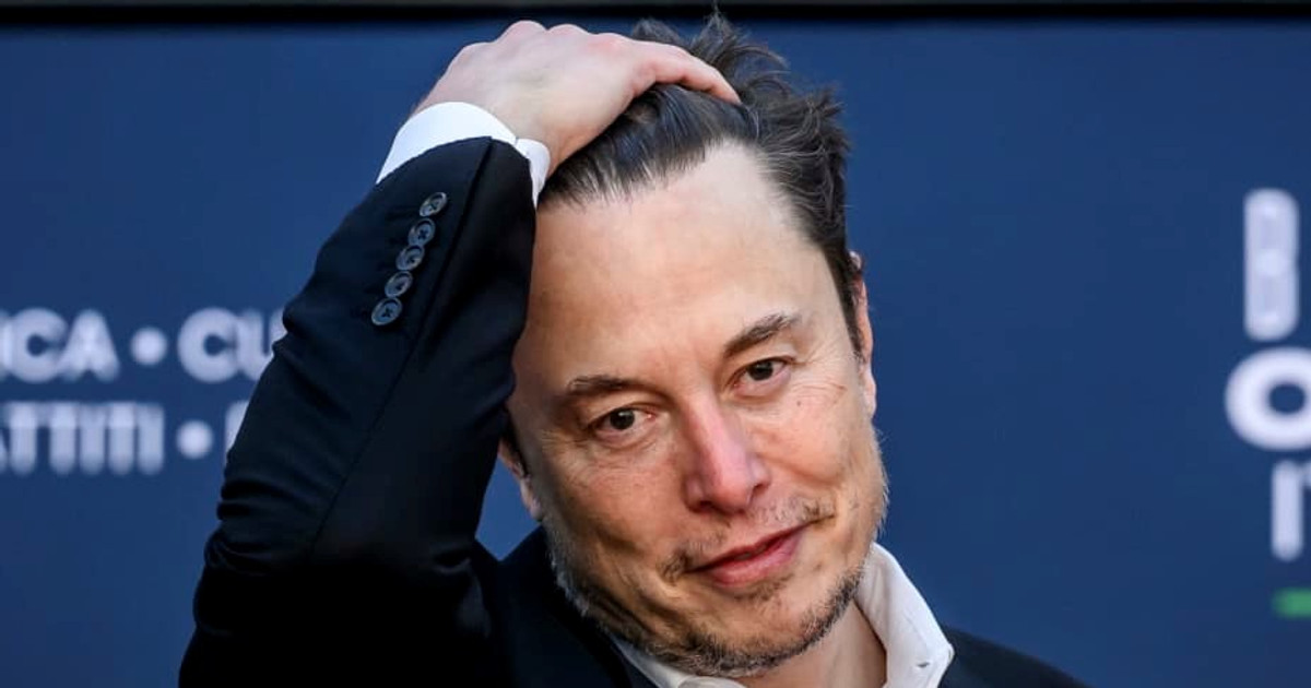 Elon Musk bất ngờ mất gần 22 tỷ USD chỉ trong một ngày