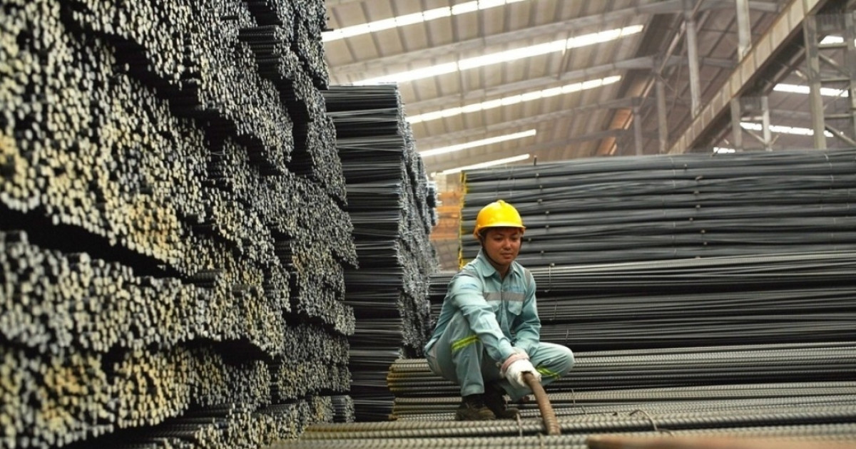 Lợi nhuận lao dốc 96%, doanh nghiệp thép gần 60 năm tuổi thay dàn lãnh đạo