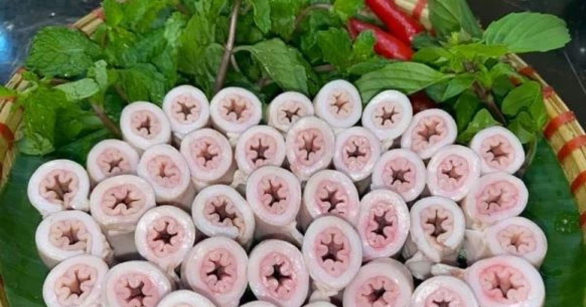 Lòng se điếu: Món ăn 'nóng' nhất trên mạng xã hội vì lời thách thức trị giá 1 tỷ đồng nếu tới lò mổ quay được trực tiếp