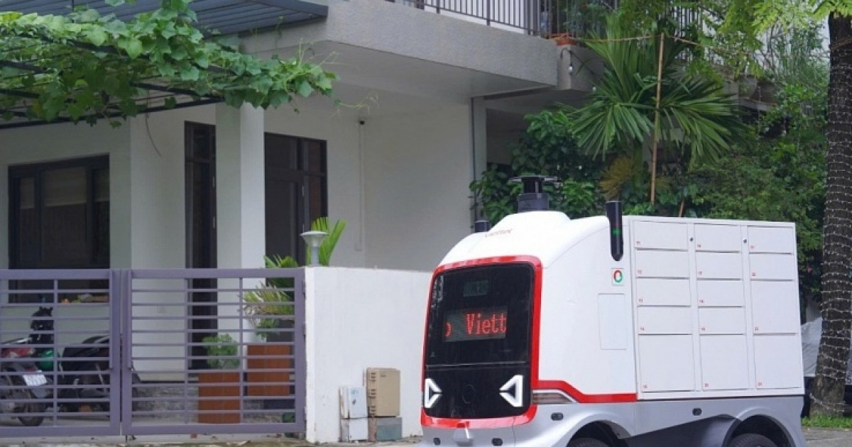 Lần đầu tiên tại Việt Nam, Viettel triển khai robot giao hàng tự động có sức chở 400kg