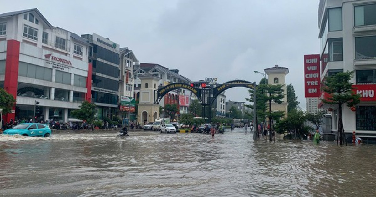 ‘Làng biệt thự triệu đô’ tiếp tục ngập nặng, chìm trong biển nước sau ...
